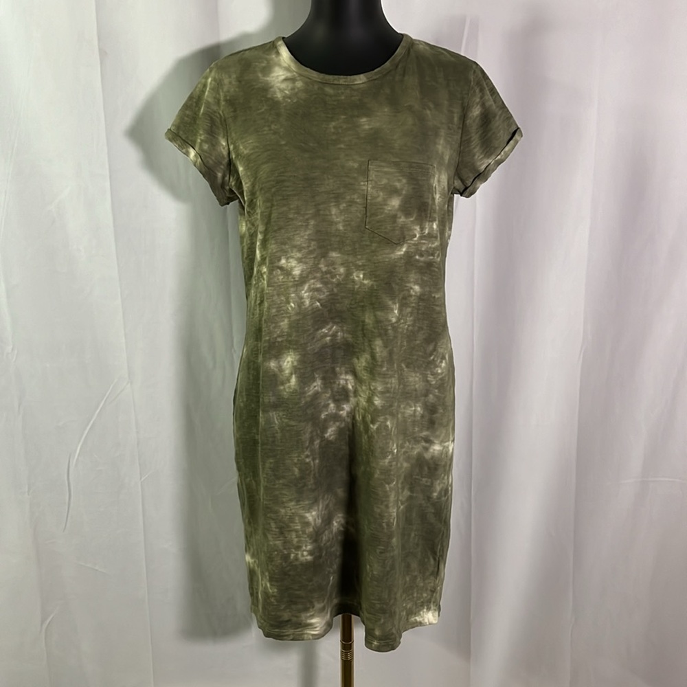 NWT Gap Green Camo Short Sleeve Pocket T-Shirt Dress